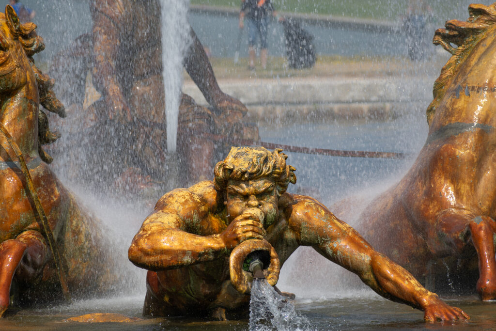 Tut i luren i Versailles fontäner